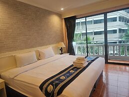 Patong Central Residence & Apartment