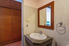 Patong Central Residence & Apartment