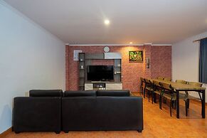 Patong Central Residence & Apartment