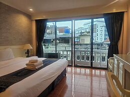 Patong Central Residence & Apartment