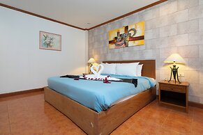 Patong Central Residence & Apartment
