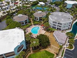 Ocean Hibiscus Oceanfront Resort