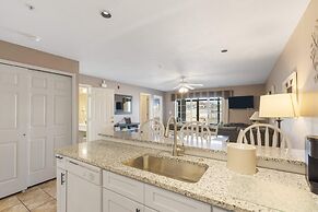 Pondview Cityscape - Best of Branson!