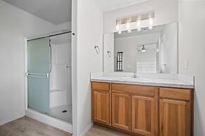 Redmond Getaway Hub Adventure Awaits!