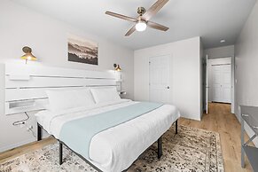 Redmond Getaway Hub Adventure Awaits!