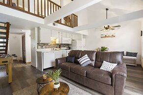 Sand Dune Serenity in Table Rock Lake