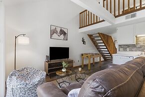 Sand Dune Serenity in Table Rock Lake