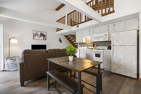 Sand Dune Serenity in Table Rock Lake