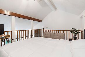 Sand Dune Serenity in Table Rock Lake