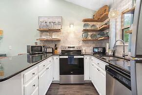 Retreat by Design - Resort Amenities