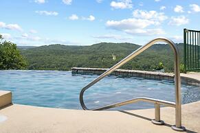 Stone Cliff Relaxation w/ Resort Amenities!