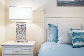 Stone Cliff Relaxation w/ Resort Amenities!