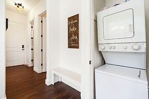 Stone Cliff Relaxation w/ Resort Amenities!