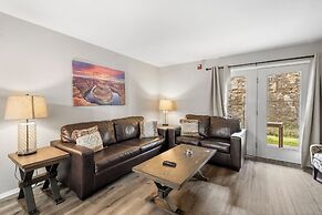 Stonewall Haven - Dual Condos!