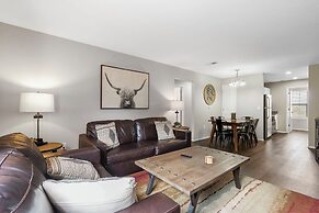 Stonewall Haven - Dual Condos!