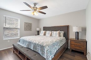 Stonewall Haven - Dual Condos!