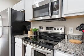 Stonewall Haven - Dual Condos!