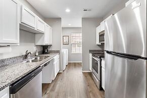 Stonewall Haven - Dual Condos!