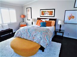 Sunkist at 411 - Community Pool