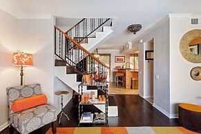 Sunkist at 411 - Community Pool