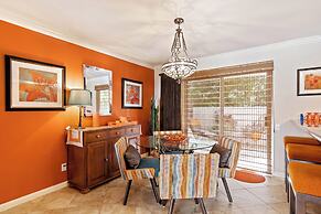 Sunkist at 411 - Community Pool