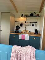 St. Kew Shepherd Huts