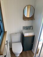 St. Kew Shepherd Huts