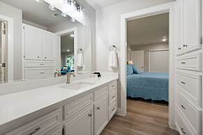 Waterside Dream - Waterfront Home on Lake LBJ