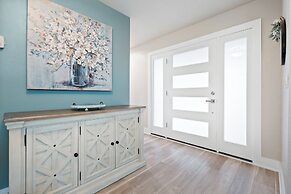 Waterside Dream - Waterfront Home on Lake LBJ