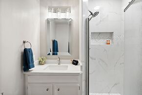 Waterside Dream - Waterfront Home on Lake LBJ