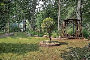 Whispering Pines Riverside Getaway