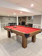Whispering Pines Riverside Getaway