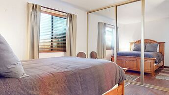 Mammoth Hygge - Centrally Located!