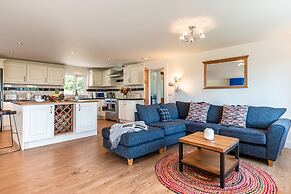 Beechlawn Overlooking Kenmare Bay