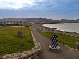 4 Bedroomed House in Waterville Close to the Beach