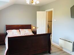 3 Bedroomed House Minutes Walk From Kenmare Town