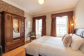 Beautifully Restored Soldier s Barracks to Sleep 10 People