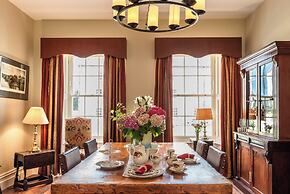 Beautifully Restored Soldier s Barracks to Sleep 10 People