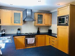 3 Bedroomed Home Just 15 Mins Walk From Kenmare Town