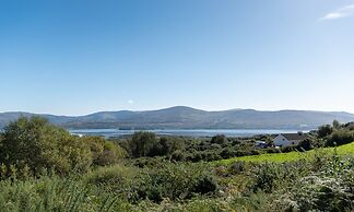 A Split-level Spacious Home With sea Mountain Views