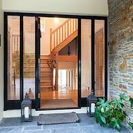 A Split-level Spacious Home With sea Mountain Views