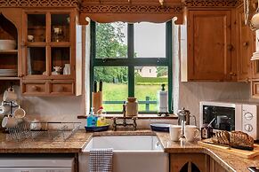 2 Bedroomed Cottage Steps From Kenmare Town