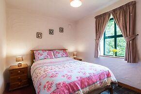 2 Bedroomed Cottage Steps From Kenmare Town