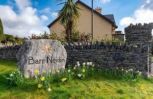 2 Bedroomed Home Just Steps From Kenmare Town