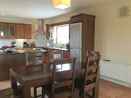 3 Bedroom Home 15 Mins Drive From Kenmare Town