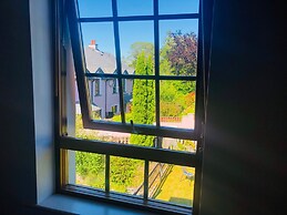 3 Bedroom Sleeping 5 and Only 15 Minute s Walk From Kenmare