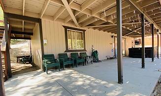 Blue Jay Chalet Unit#5