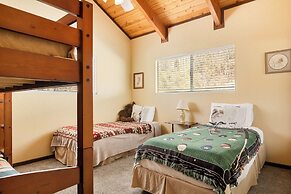 Blue Jay Chalet Unit#5