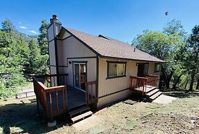 Blue Jay Chalet Unit#5