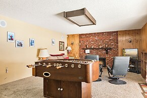 Blue Jay Chalet Unit#5